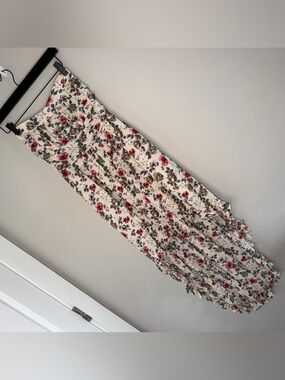 L'ATISTE Strapless Floral Dress